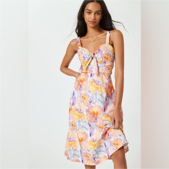 Anthropologie Dresses & Skirts - Cecilia Pettersson for Anthropologie Floral Print bow cinched waist midi Dress
